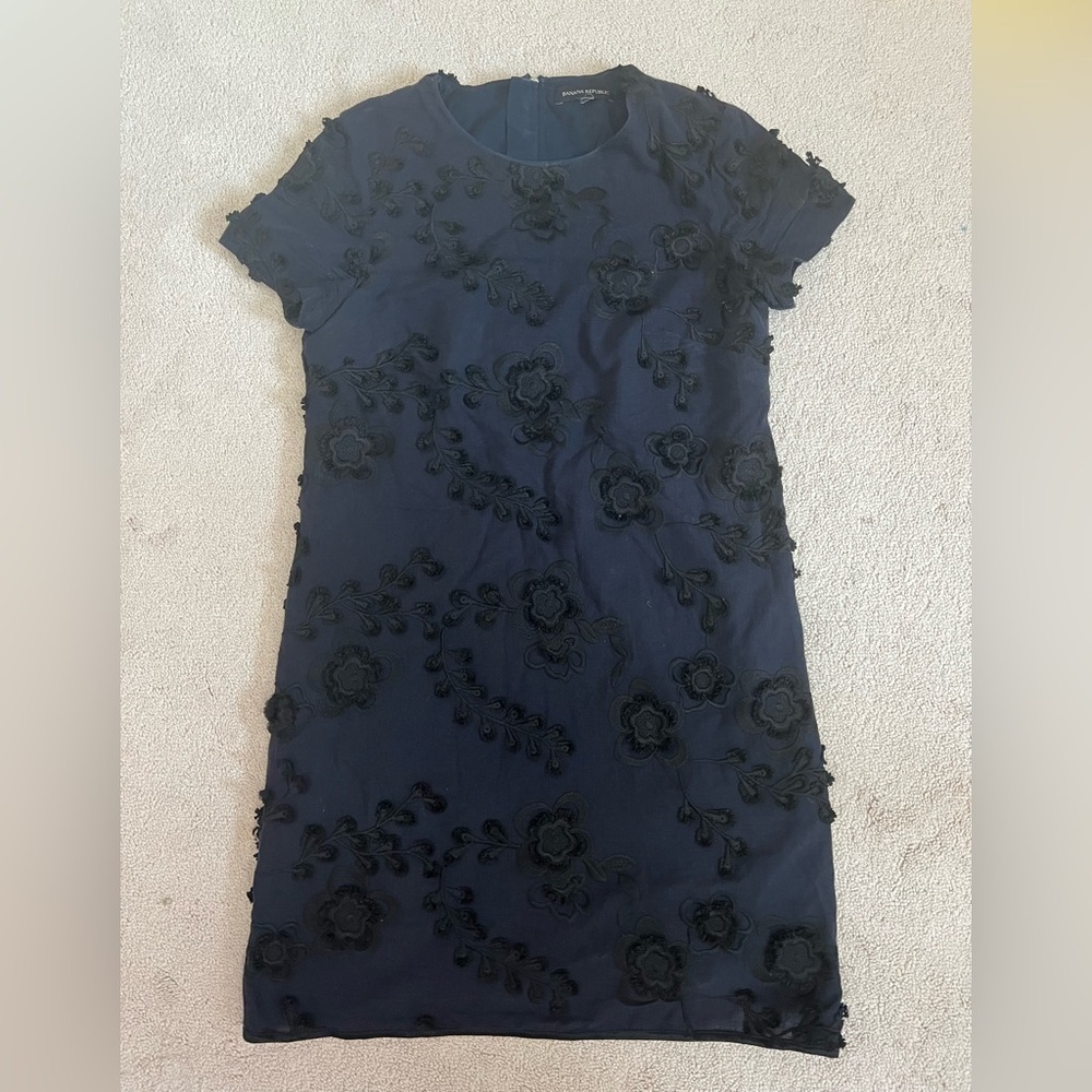Banana Republic Short Sleeve Floral Embroidered Dress, Navy